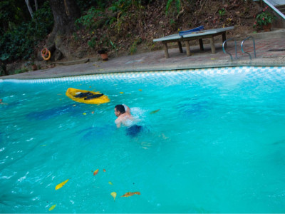 室外游泳池需要哪些設備？