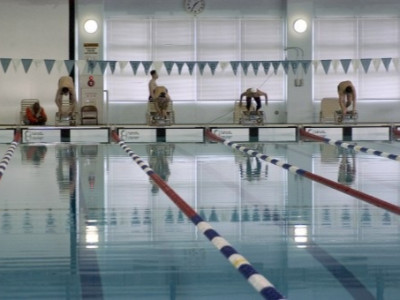 泳池設備多少錢一套，建一個游泳池需要哪些費用?